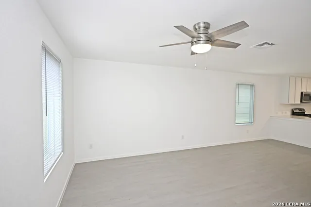 4925 WINECUP CV Converse, TX 78109