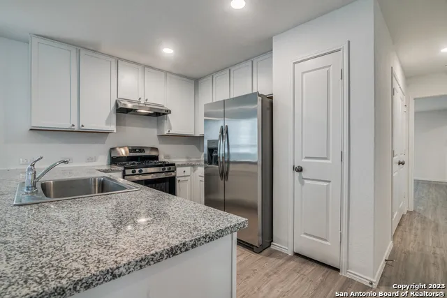 2406 Double Oak Dr New Braunfels, TX 78130
