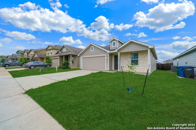 5914 SUNSHINE SMT Converse, TX 78109