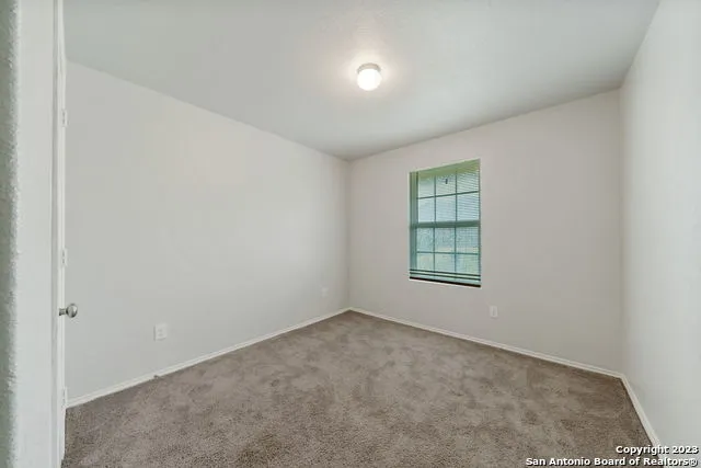 5914 SUNSHINE SMT Converse, TX 78109