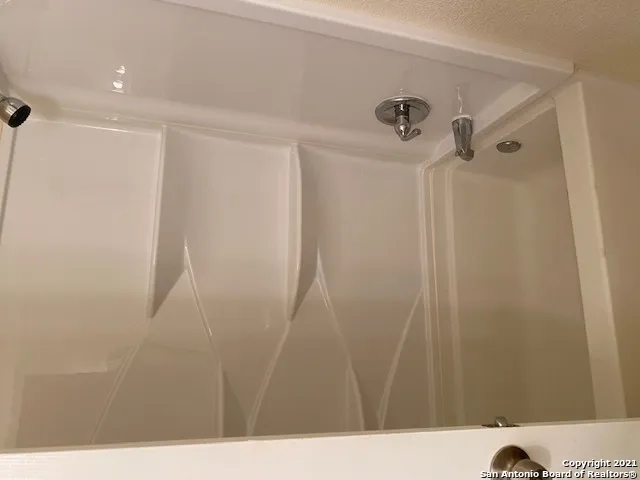 528 Wilcox Ave Unit 2 San Antonio, TX 78211