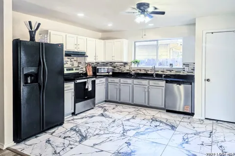 5410 Spring Day
