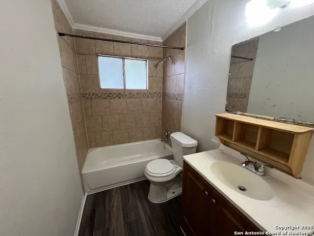 402 MICHELLE DR Converse, TX 78109