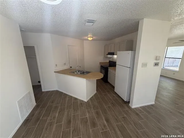 9631 BRATTON DR San Antonio, TX 78245
