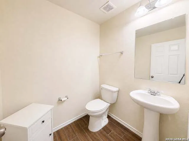 7807 COTTONWOOD RDG Boerne, TX 78015