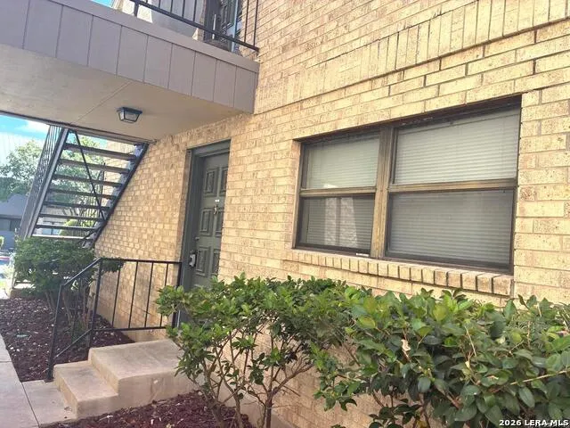 11843 Braesview Unit 701 San Antonio, TX 78213