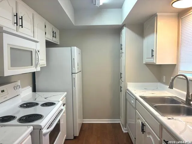 11843 Braesview Unit 701 San Antonio, TX 78213
