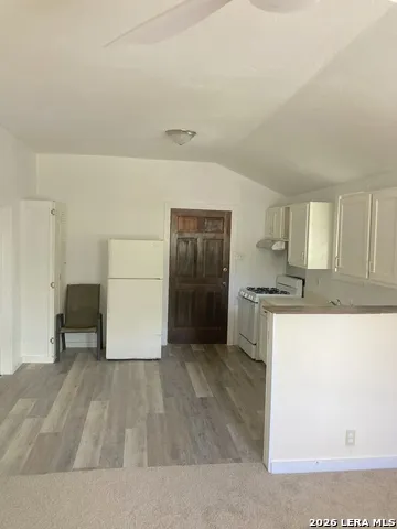 2409 BOOKER ST Victoria, TX 77901