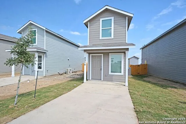 4974 Daisy Blossom Converse, TX 78109