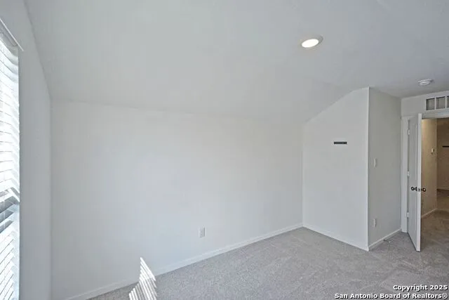 4974 Daisy Blossom Converse, TX 78109