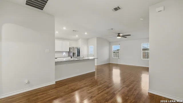 221 Tule Canyons Schertz, TX 78108