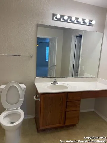 4711 BROOKPORT CIR San Antonio, TX 78238
