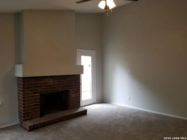 9207 Shadow Crest Dr Converse, TX 78109
