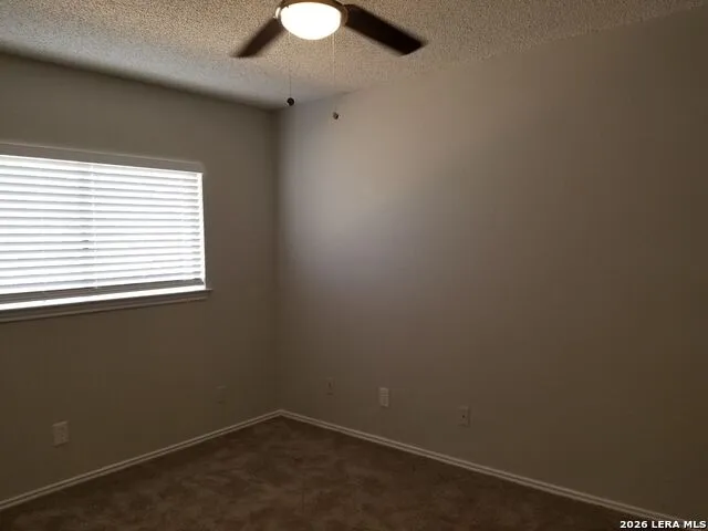 9207 Shadow Crest Dr Converse, TX 78109
