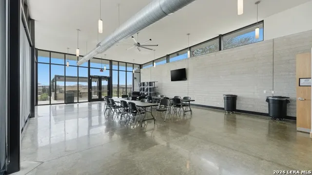 9211 Navarro Vista Seguin, TX 78155
