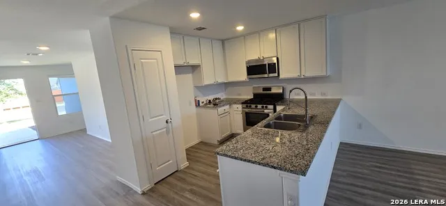 9211 Navarro Vista Seguin, TX 78155