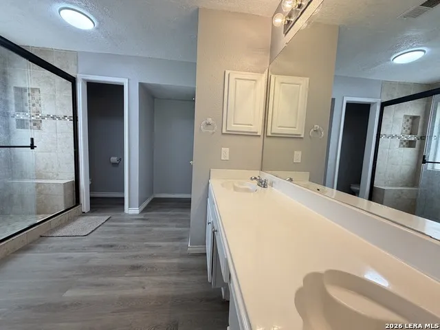 13119 FORUM RD Universal City, TX 78148