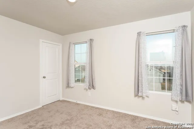 9227 GRIFFITH RUN Converse, TX 78109