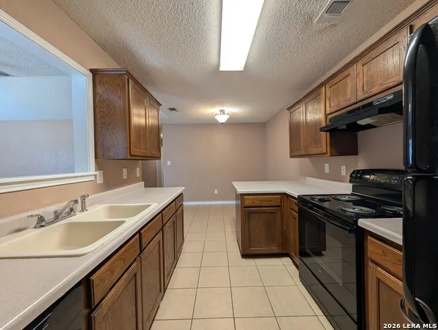 1644 W County Line Rd New Braunfels, TX 78130