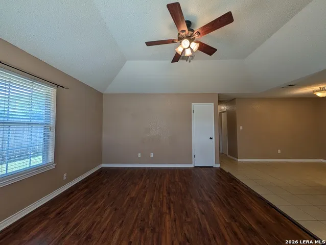 1644 W County Line Rd New Braunfels, TX 78130