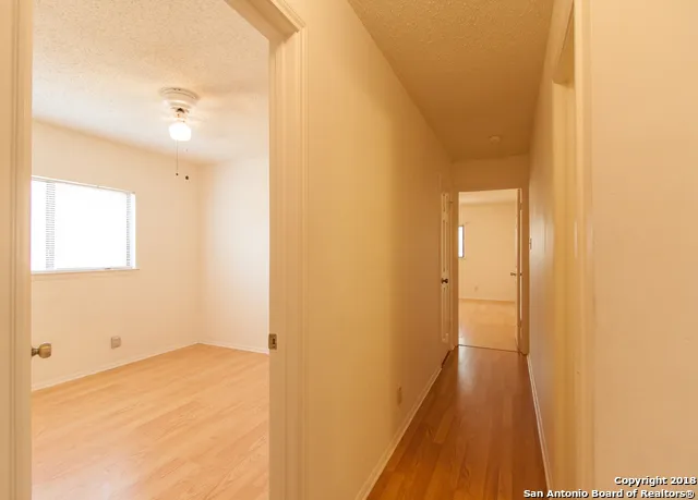 7054 AUTUMN PARK San Antonio, TX 78249