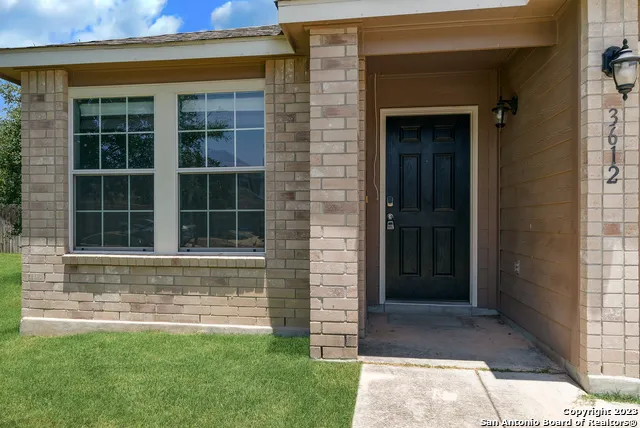3612 Mistik Mdws Selma, TX 78154