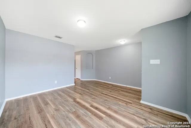 3612 Mistik Mdws Selma, TX 78154