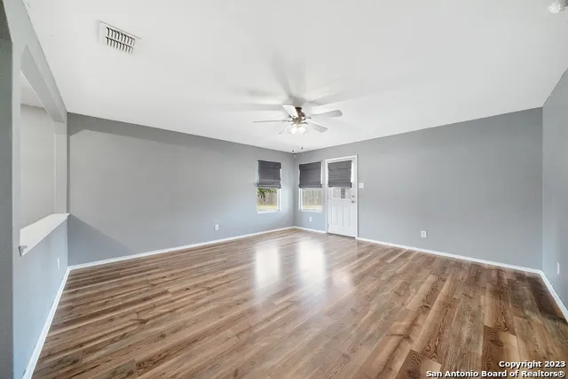 3612 Mistik Mdws Selma, TX 78154