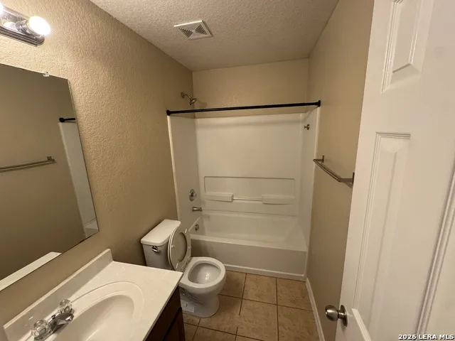 9223 SILVER VIS San Antonio, TX 78254