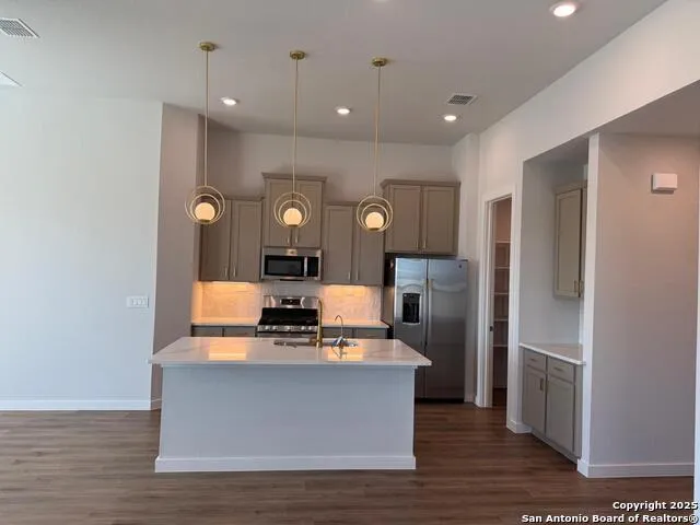 974 Manger Lane New Braunfels, TX 78130