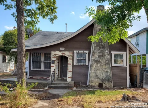 2134 CINCINNATI AVE