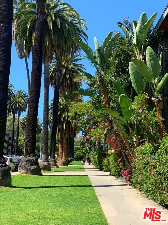 1745 Camino Palmero Street Los Angeles, CA 90046