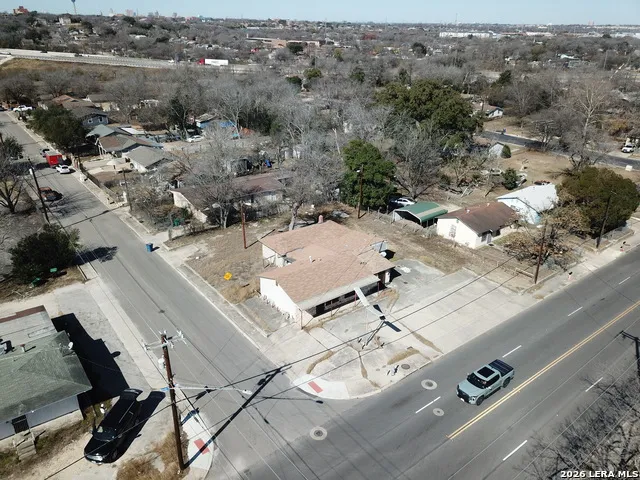 623 Pecan Valley San Antonio, TX 78220