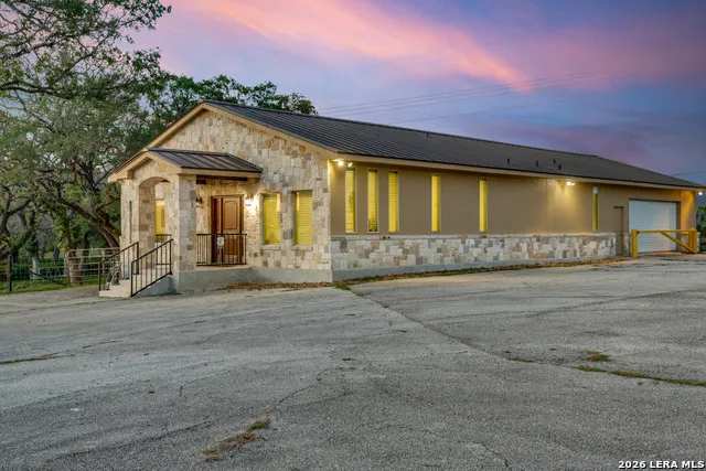 42900 IH 10 Boerne, TX 78006