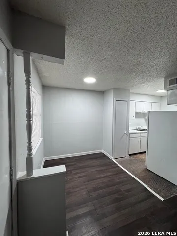 703 Logwood Ave San Antonio, TX 78221