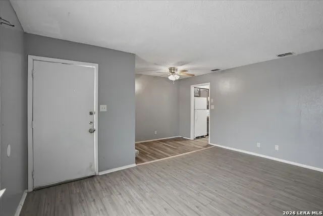 600 E CROCKETT ST Beeville, TX 78102