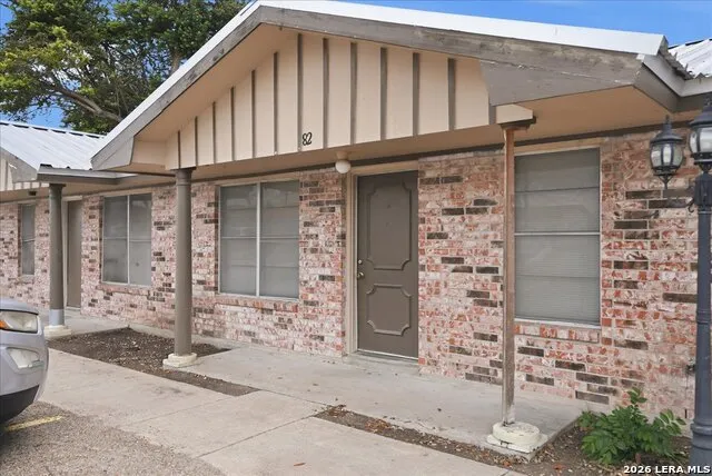 1400 SAINT MARYS ST Beeville, TX 78102