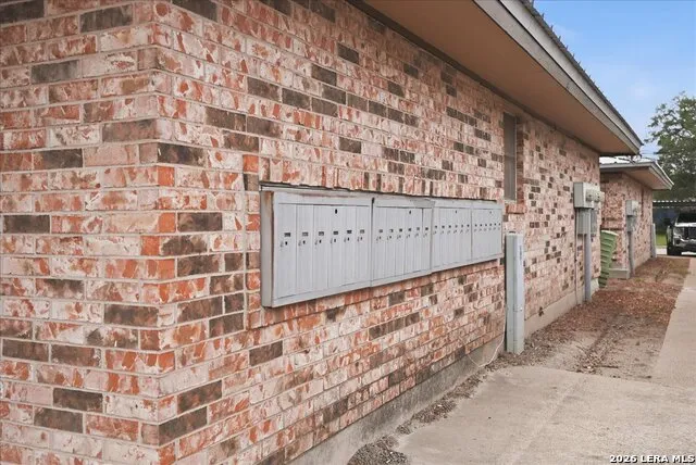 1400 SAINT MARYS ST Beeville, TX 78102