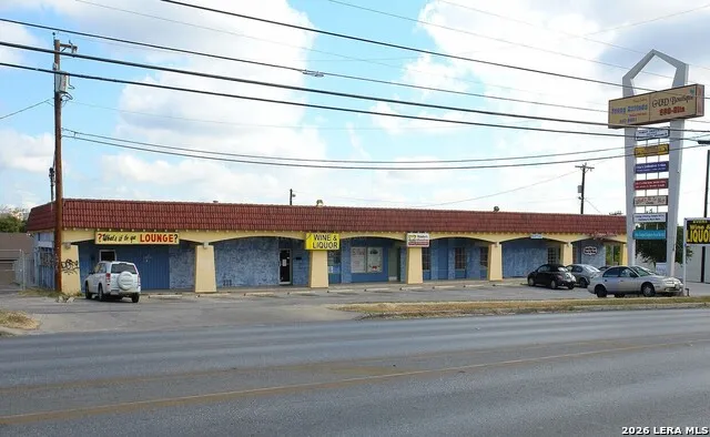 5713 Evers Rd San Antonio, TX 78240