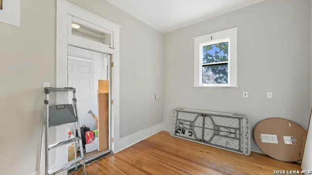 1502 Buena Vista San Antonio, TX 78207