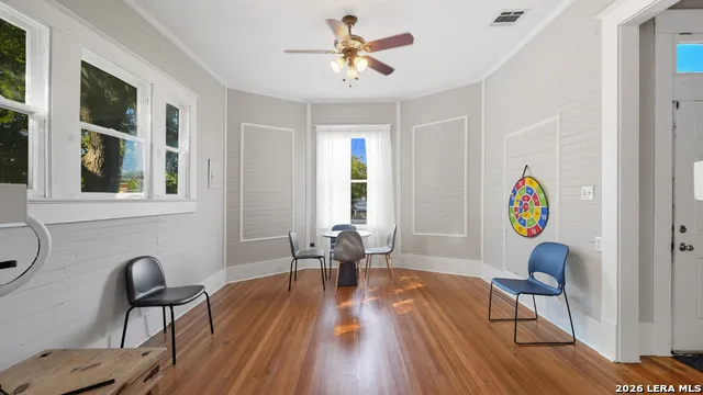 1502 Buena Vista San Antonio, TX 78207