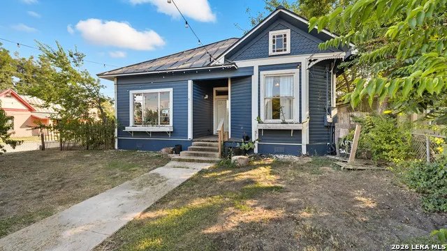 1502 Buena Vista San Antonio, TX 78207
