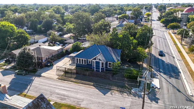 1502 Buena Vista San Antonio, TX 78207