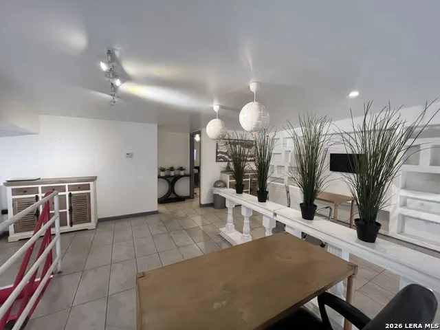 7913 MCPHERSON RD #111 Laredo, TX 78045