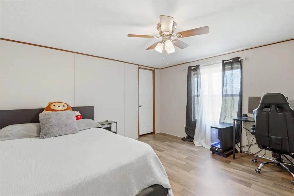 1015 Exotic Pine Street Huffman, TX 77336