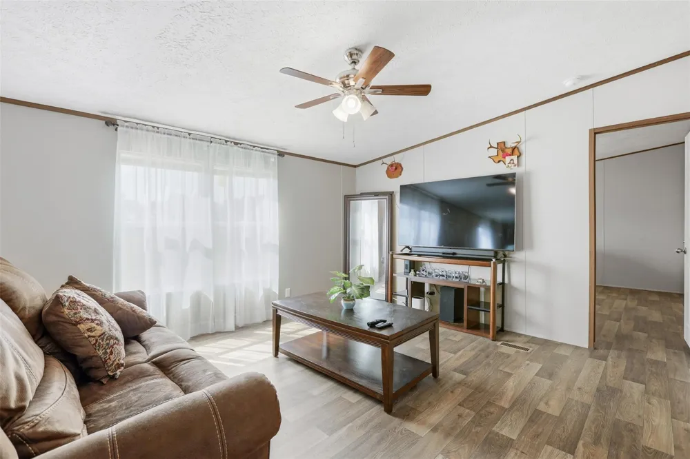 1015 Exotic Pine Street Huffman, TX 77336
