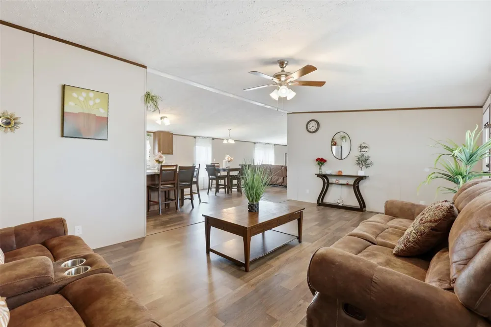 1015 Exotic Pine Street Huffman, TX 77336