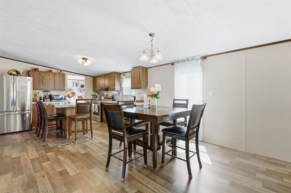 1015 Exotic Pine Street Huffman, TX 77336
