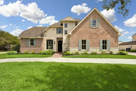 2103 Airline Drive