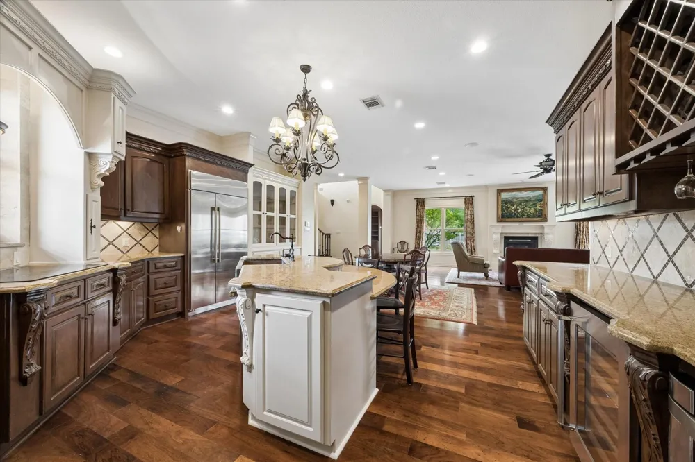 2103 Airline Drive Friendswood, TX 77546